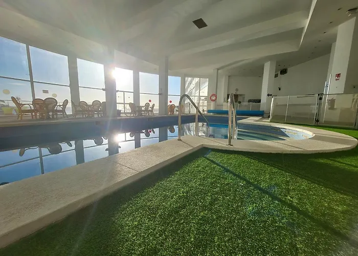 Le Luxe Au Soleil Face A La Torremolinos