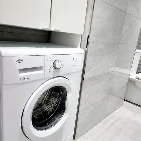 Le Luxe Au Soleil Face A La * טורמולינוס