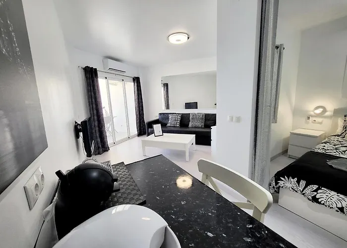 Le Luxe Au Soleil Face à La