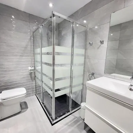 Le Luxe Au Soleil Face A La Torremolinos